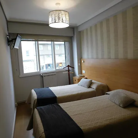 Crisol X Liste Station La Coruña