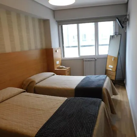 Crisol X Liste Station Affittacamere 3*